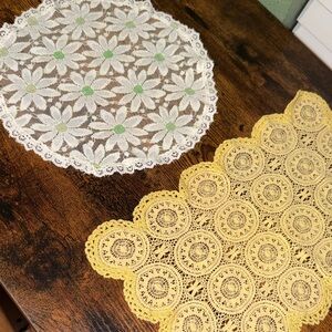 Vintage Floral Butterfly Lace Doily Set White and Yellow